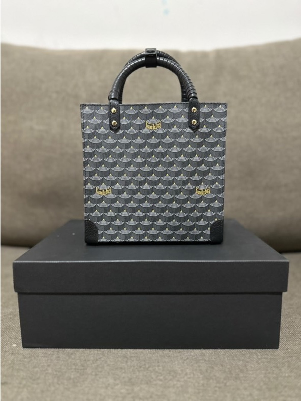 Faure Le Page Paris
Take it Easy 19 Bag - Picture 4 of 13
